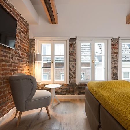 Square Rooms 20 Dusseldorf Bagian luar foto