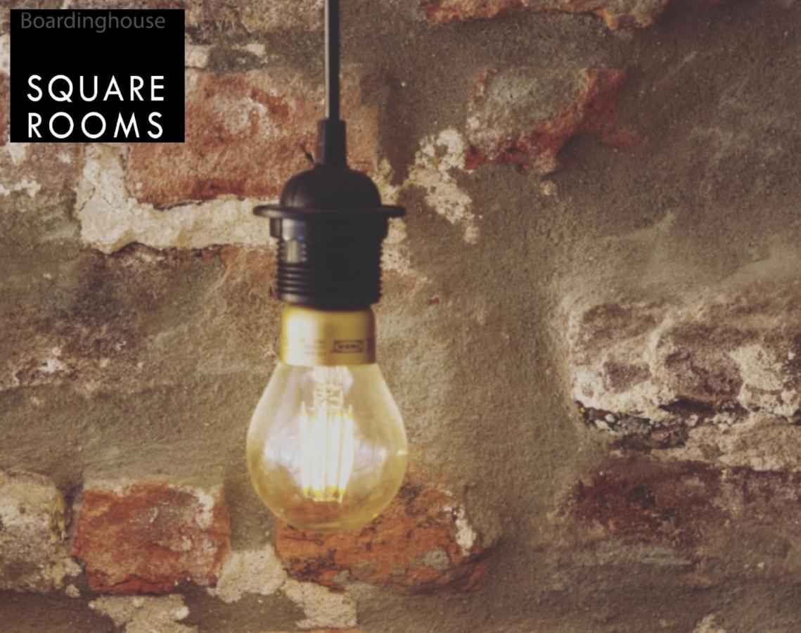 Square Rooms 20 Dusseldorf Bagian luar foto